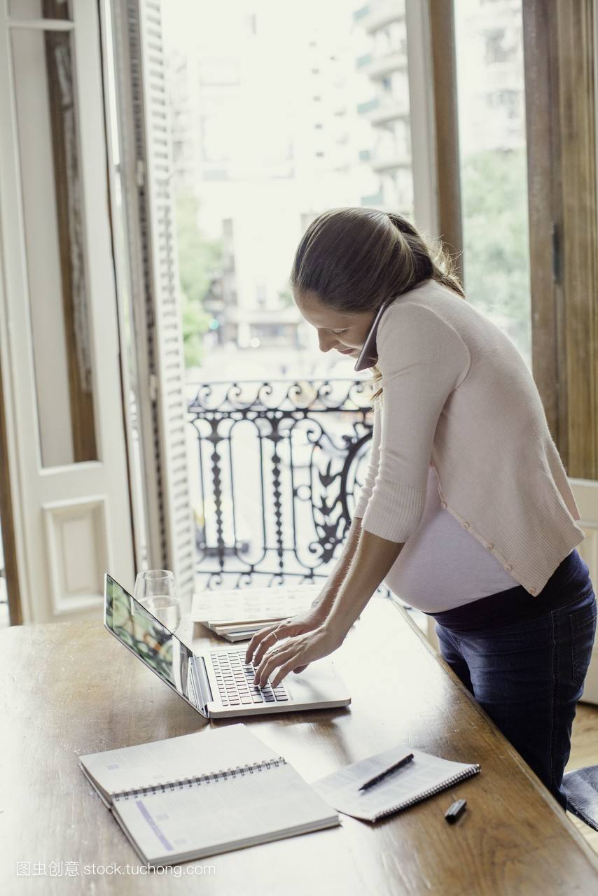 来自孕妈的疑惑是什么,经常使用复印机对胎儿有影响吗