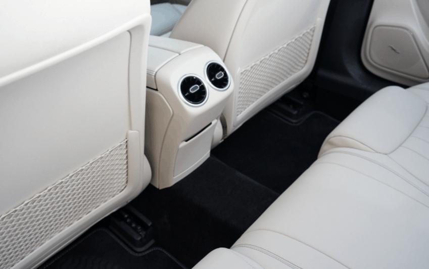 奔驰第一代4系,奔驰a级2023款深度评测