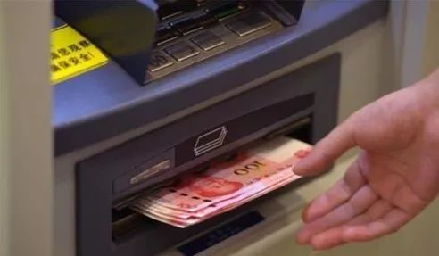 招行信用卡2018神卡,招商银行young卡取现神卡