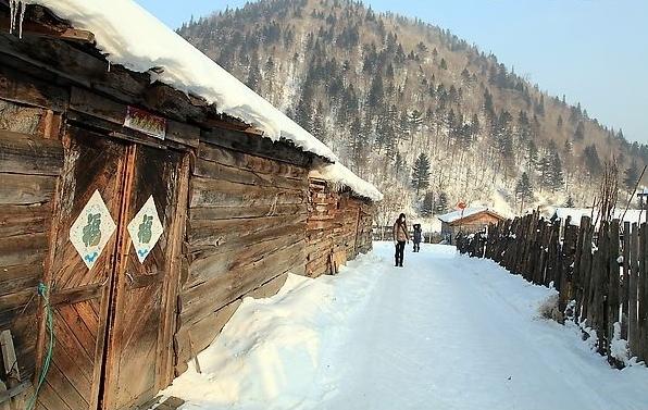 20岁应该去哪里旅游,20岁适合去哪些地方旅游