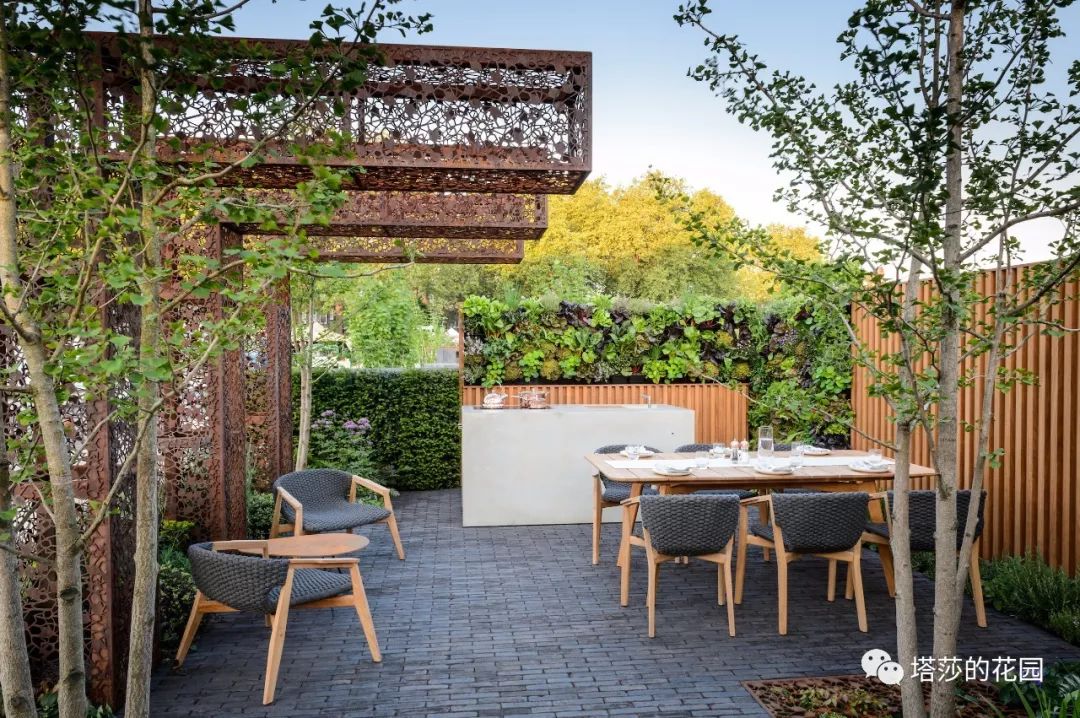 这座暗黑花园，不仅酷，还防涝