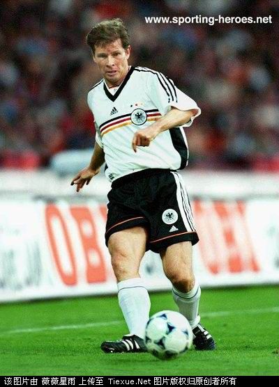 90年德国10号球衣图片,德国球衣进化史