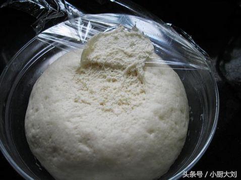新手做的包子不蓬松怎么回事,如何使蒸出的包子不塌陷