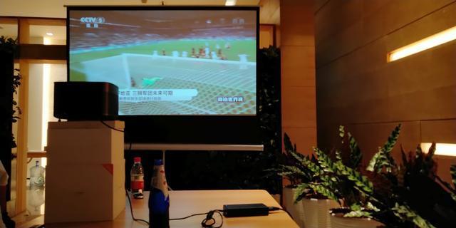 极米无屏电视n20测评,极米无屏电视效果如何