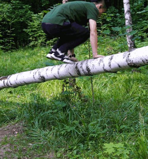 跑酷达人带你感受阻碍快感,捷波朗耳机蓝牙