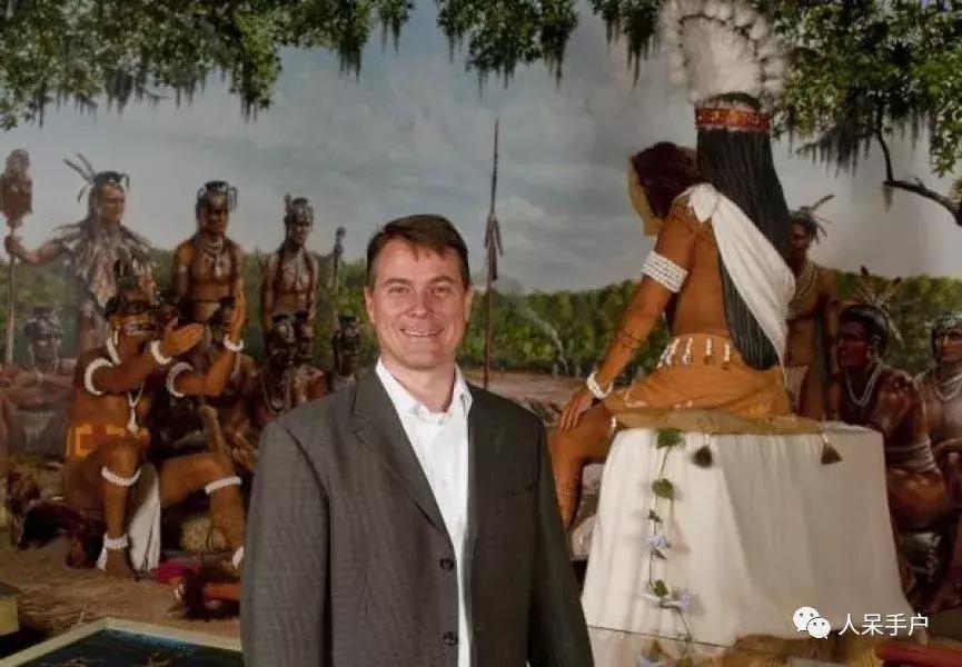 这个昆虫告诉我们人类何时开始穿上衣服？