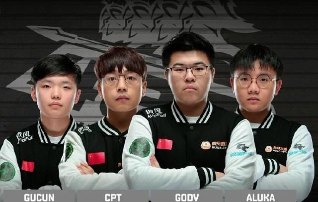 4AM与OMG柏林携手吃鸡来斗鱼PGI为中国队助威