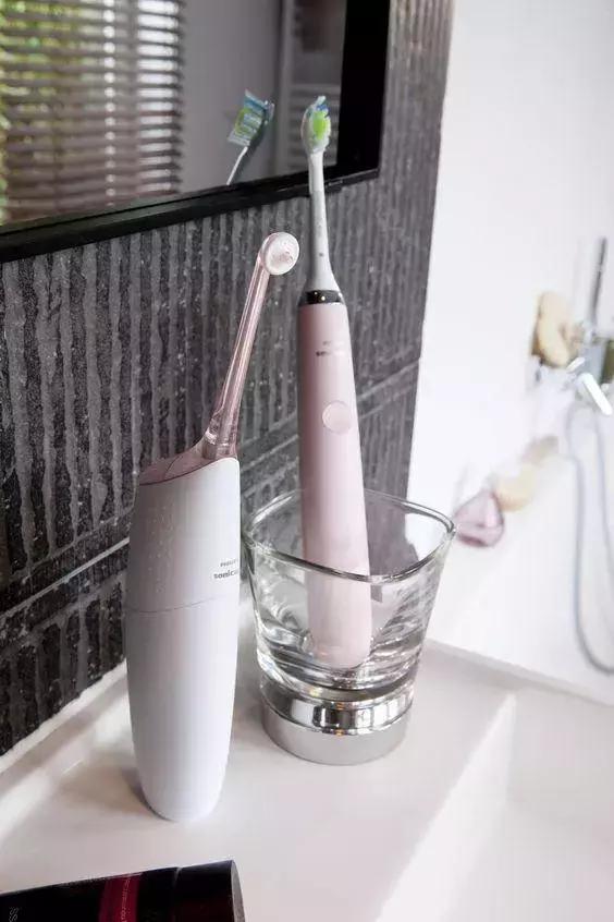 你买过哪些又贵又没用的东西,你都买过哪些大牌护肤品