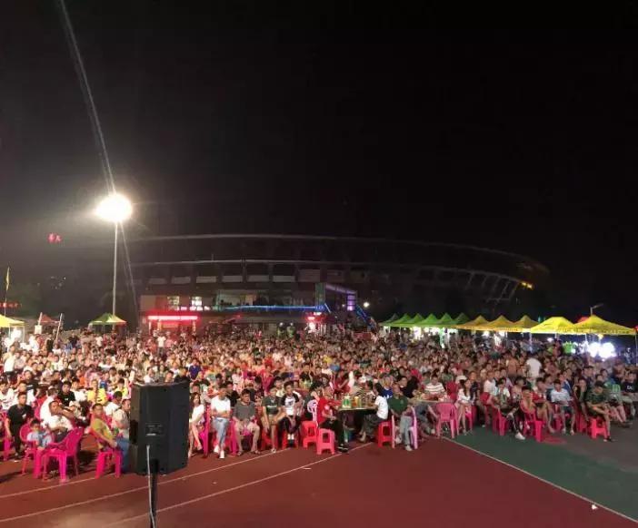 享受足球带来的快乐,享受足球乐趣挥洒激情活力