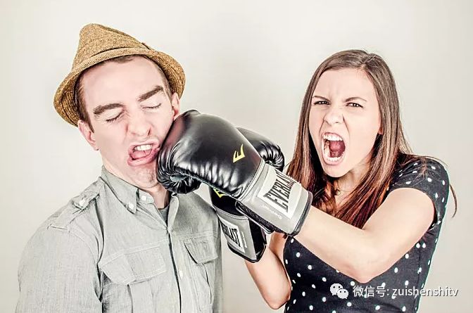 女友嫌男友没趣怎么办,女友嫌你无聊无趣怎么哄