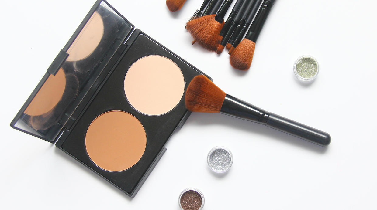 上海尚镜摄影化妆美甲培训加盟,上海哪个化妆培训学校比较好