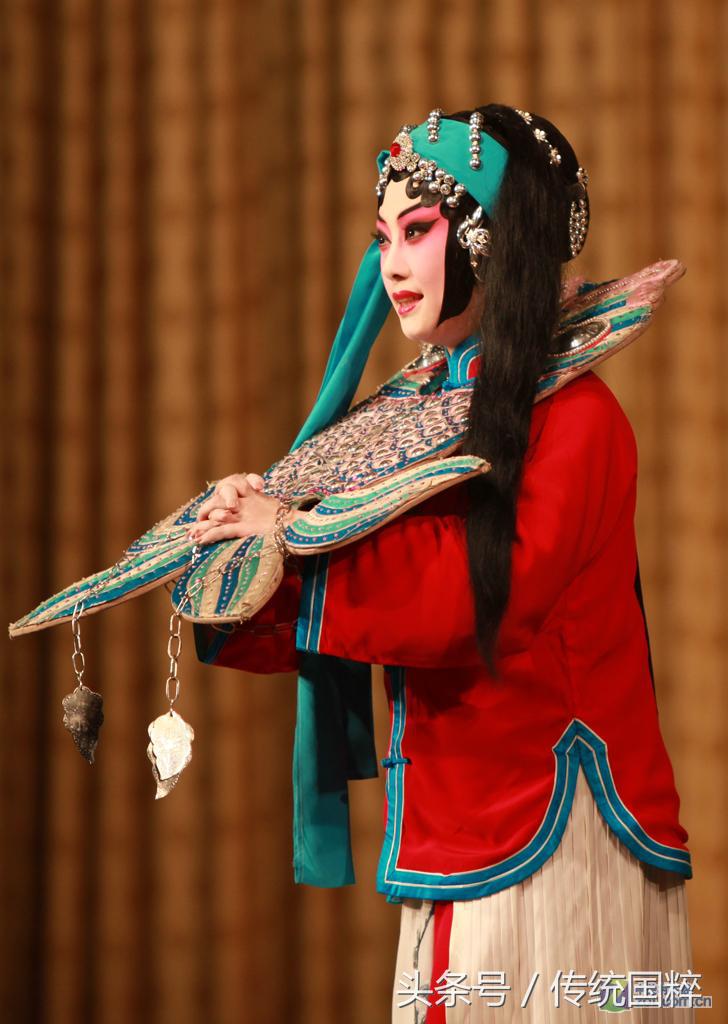 京剧服装名称及图片,京剧服装的样式大约几十种