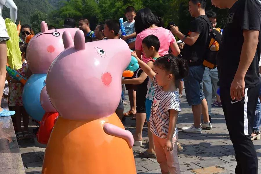 宜昌青龙峡第四届亲子漂流大赛实况回顾！你错过的精彩都在这里！