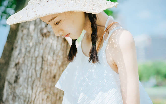 皮肤黑想美白，4个全身美白技巧，让皮肤从头白到脚