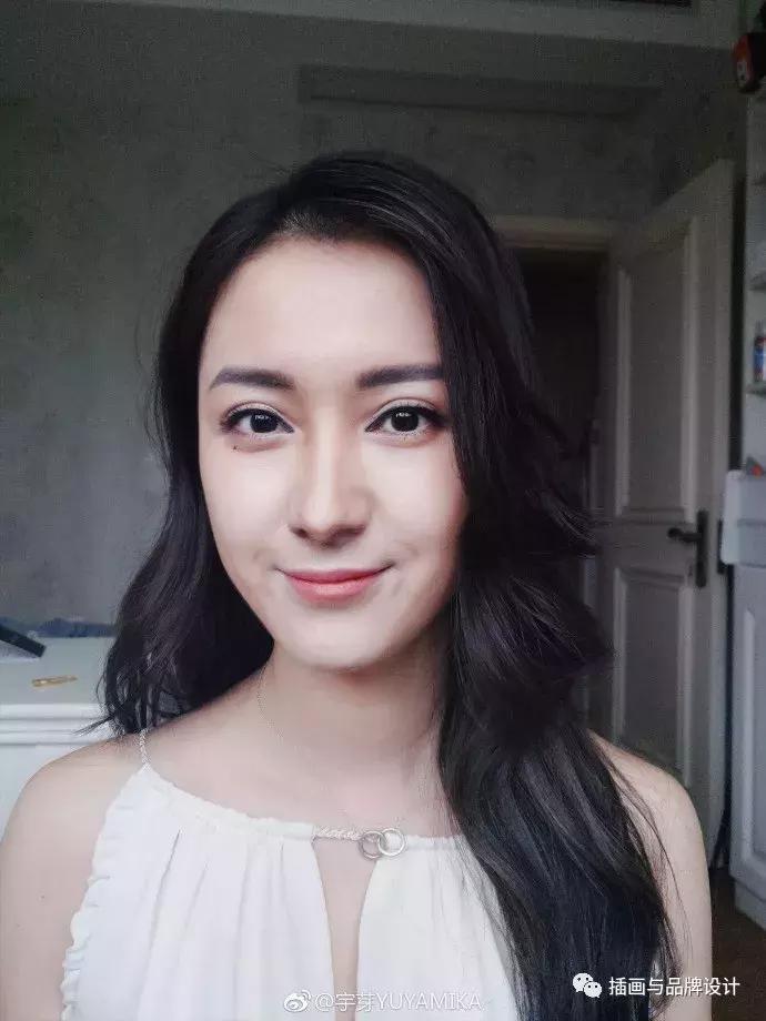 重庆妹子化妆秒变蒙娜丽莎,看看美女如何化妆