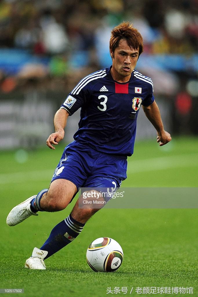 世界杯战靴盘点,南非世界杯复刻版足球鞋