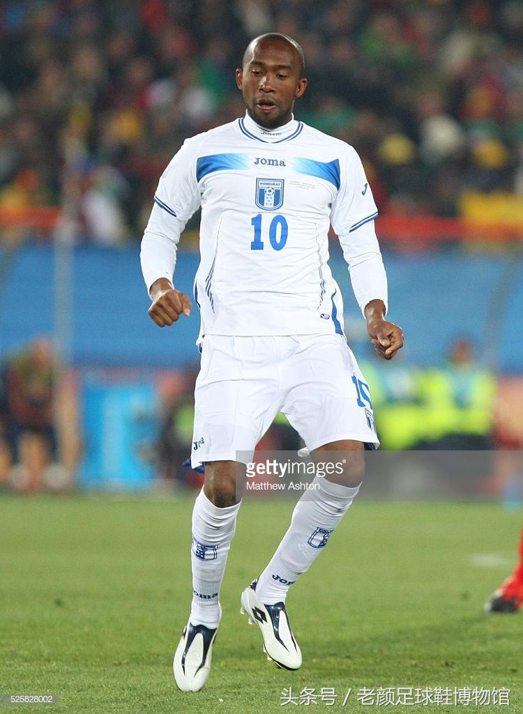 世界杯战靴盘点,南非世界杯复刻版足球鞋