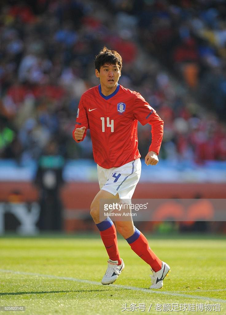 世界杯战靴盘点,南非世界杯复刻版足球鞋