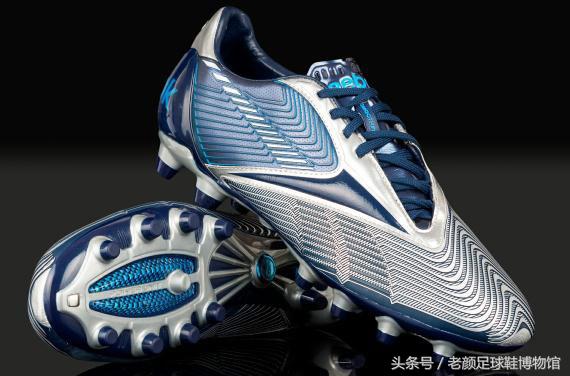 世界杯战靴盘点,南非世界杯复刻版足球鞋