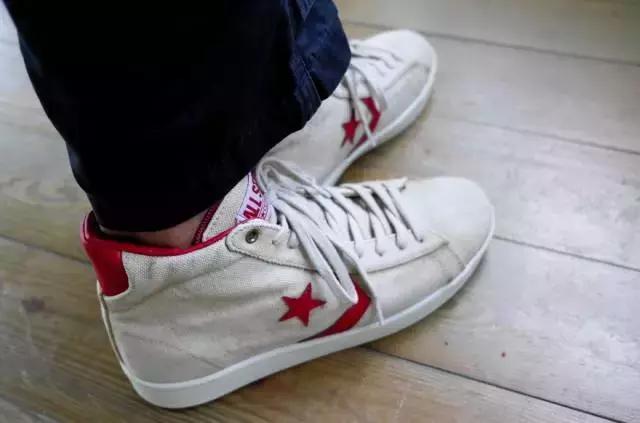 垃圾匡威毁我青春，可我就是放不下它