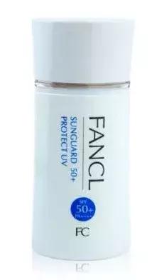 你以为防晒只擦防晒霜就够了吗,以为很好用其实都是智商税防晒霜