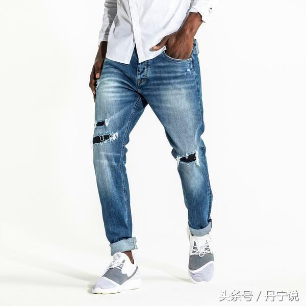 c罗刺绣牛仔裤,足球明星c罗是几号