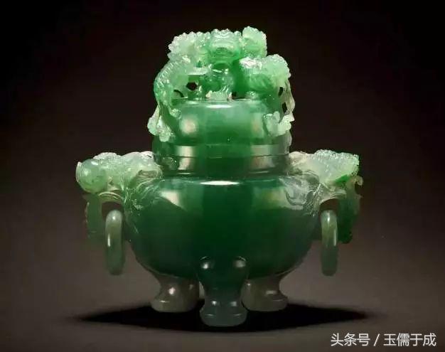 乾隆皇帝旧藏汉代玉器,清代乾隆御制翡翠盖碗