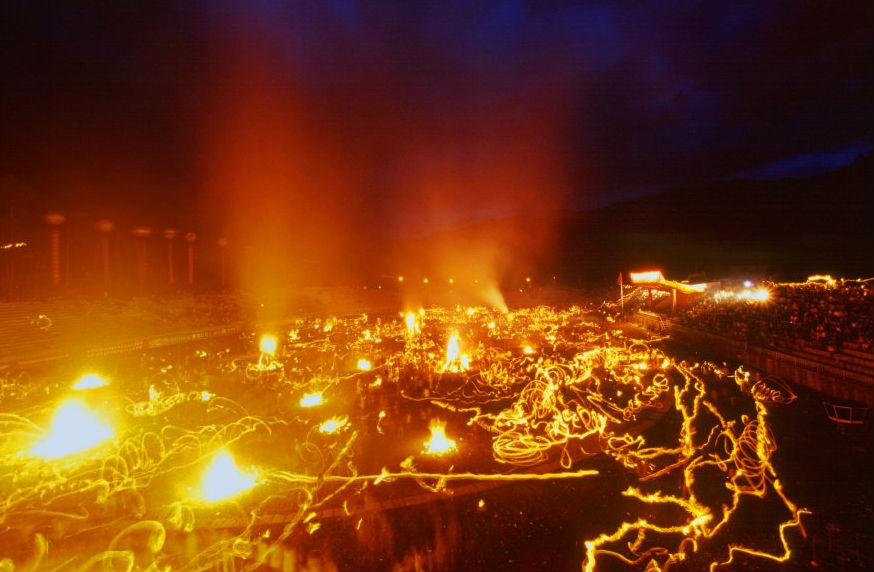 云南的火把节真热闹,云南最热闹的火把节
