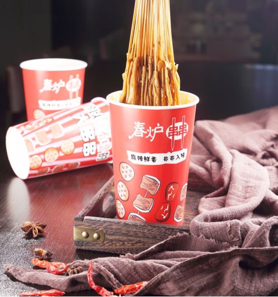 小本创业冷锅串串的正宗摆摊卖法,串串火锅小店创业案例分享