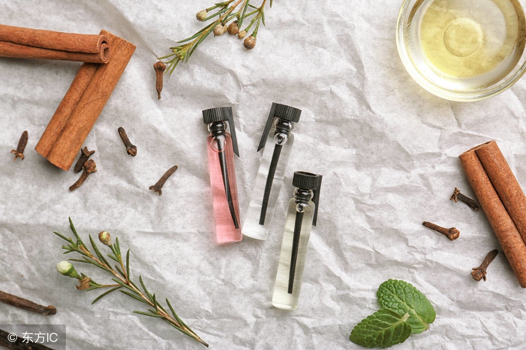 过期化妆品识别小技巧,过期化妆品怎么处理不伤皮肤