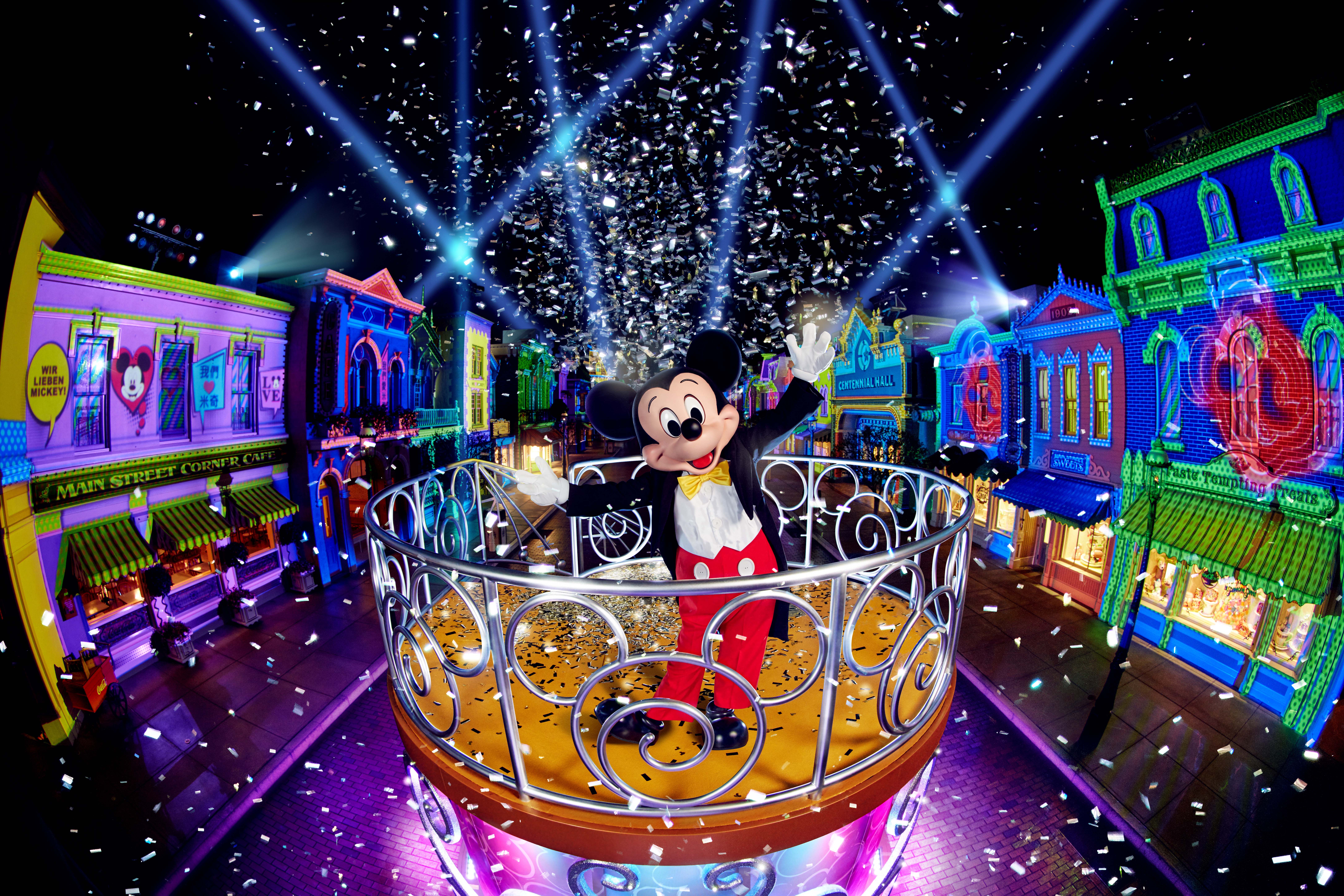 香港迪士尼门票深港联游,香港迪士尼2大1小亲子当日套票