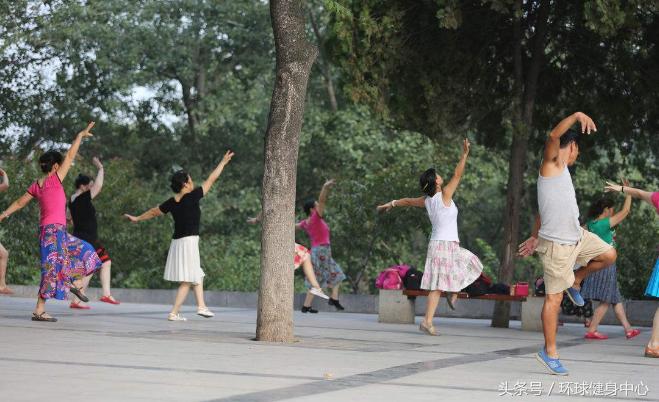 听说各位老板要“开发”晨练了,向你们介绍一些晨练的项目吧