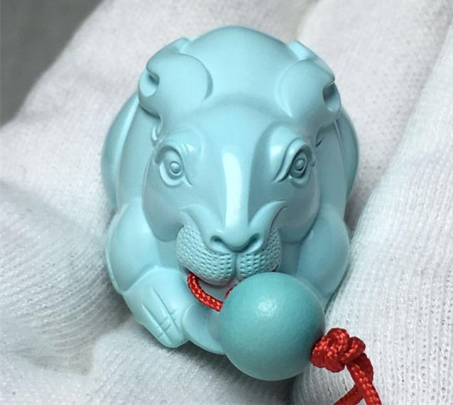 绿松石白料泡水多久会有变化,原矿绿松石泡水后盘好吗