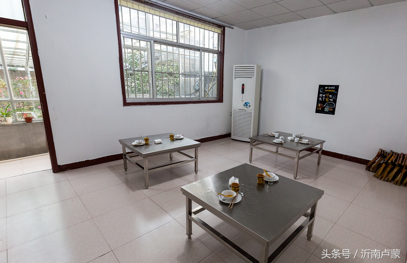 沂南炒鸡,沂南县美味故事餐饮店