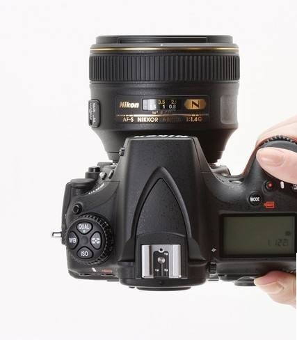 万年难题借相机？是借还是不借？十年职业摄影师教你如何巧妙解决