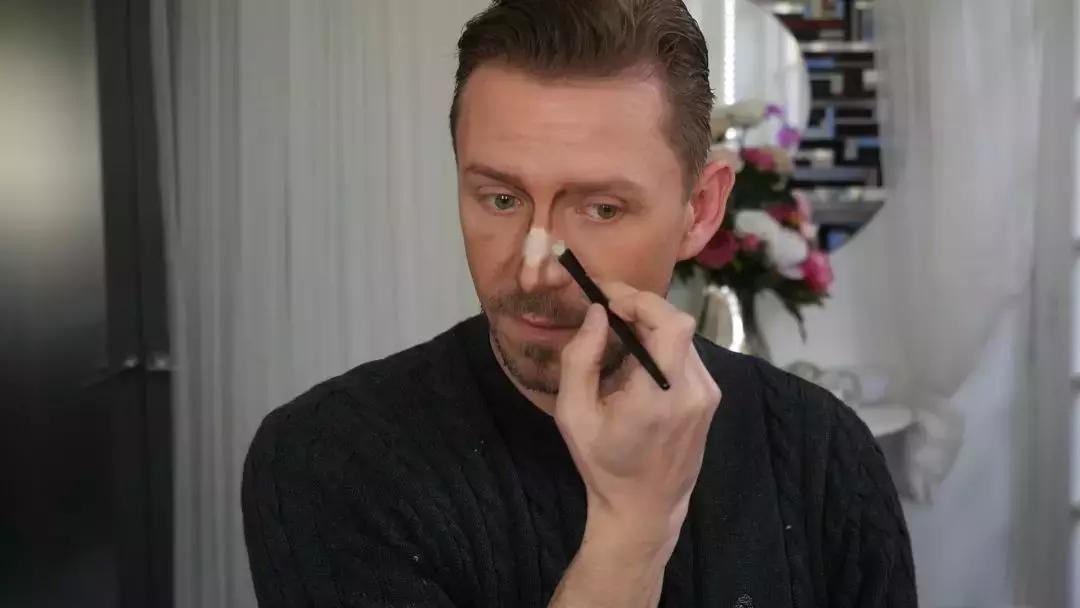 让脸小10倍的修容法,超自然的修容小技巧