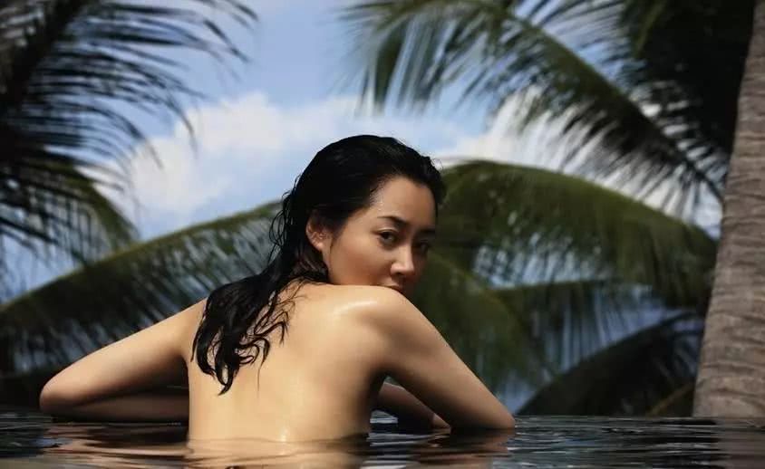 被50岁许晴的臀刺激了！美臀杀，我只服“许晴趴”