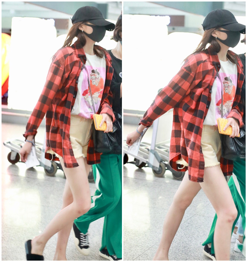 关晓彤礼服vs刘雯礼服 (刘雯关晓彤穿衣搭配)