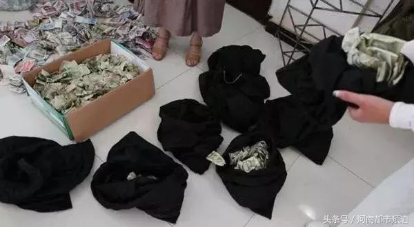 我的天啊！云南一公交投币箱3个月收200多斤*币假**，冥币都出来了！