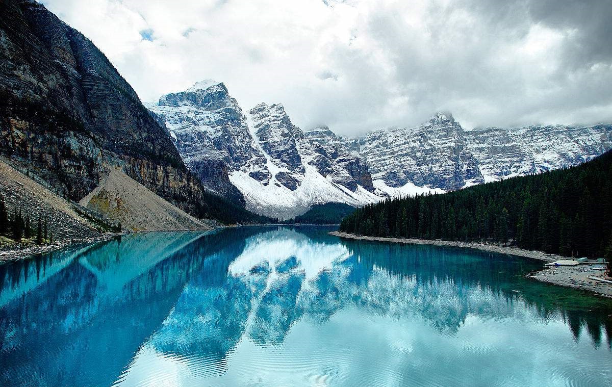 加拿大国土面积最大的哪个省,枫叶之国加拿大有多少人