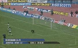 他今天54岁了！他叫克林斯曼！