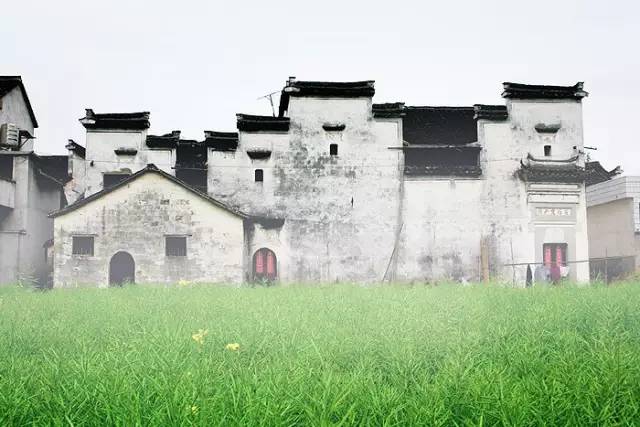 独自旅行一定要去的地方,第一次独自旅行去了哪里