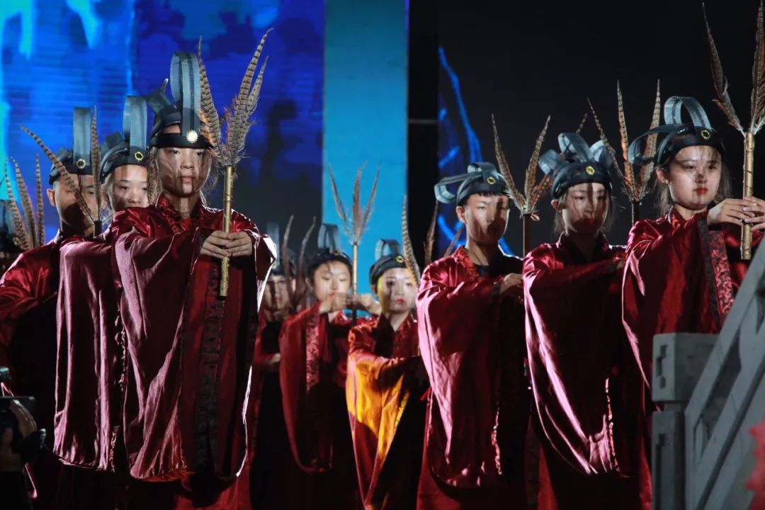 微山湖荷花节在哪里开幕,微山湖荷花节已经成功举办了几届