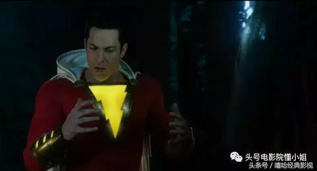 dc影史上最经典的超级英雄电影,最油腻超级英雄