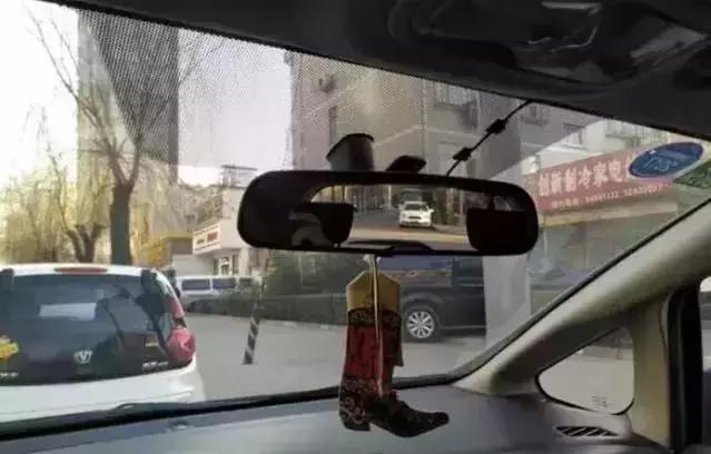 行车记录仪怎样才是正确的使用,行车记录仪要手动才能录像怎么办