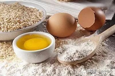 婴幼儿吃鸡蛋的误区,宝宝吃辅食误区