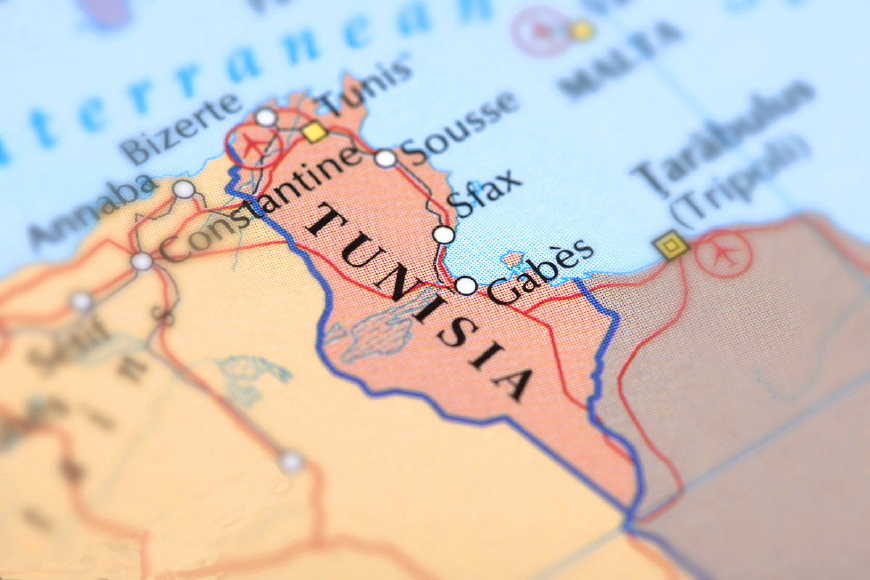 非洲有一不起眼小国,爆发革命却席卷世界,10年后民众后悔不已