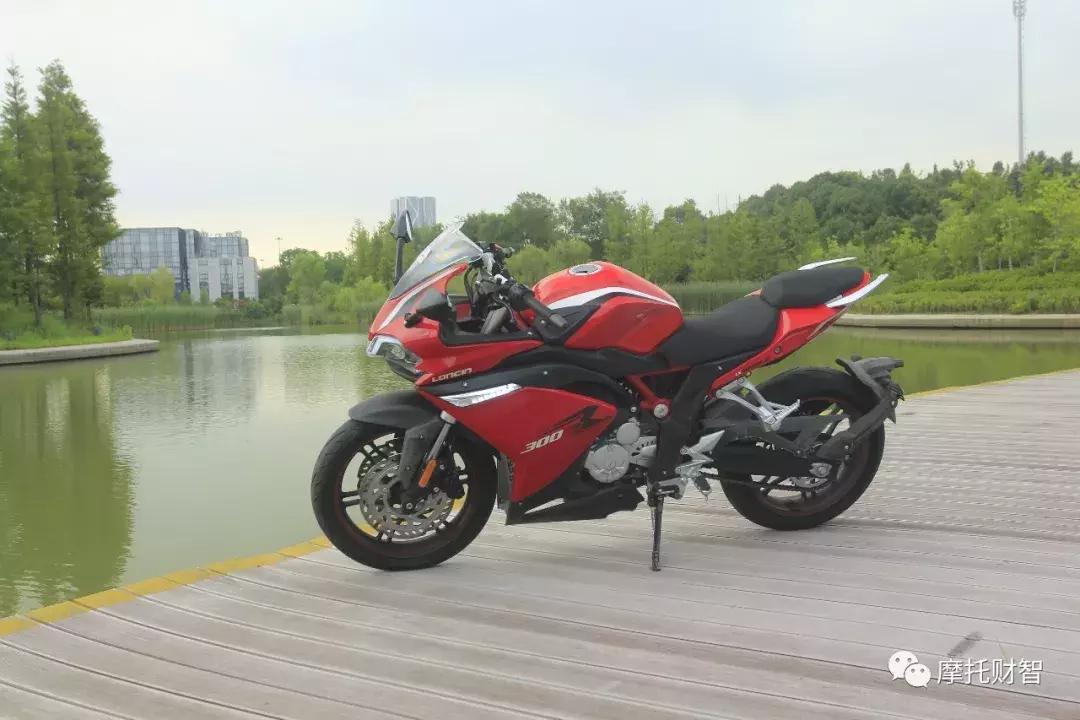 隆鑫无极300rr最高跑到80码,隆鑫300rr跑车版图片