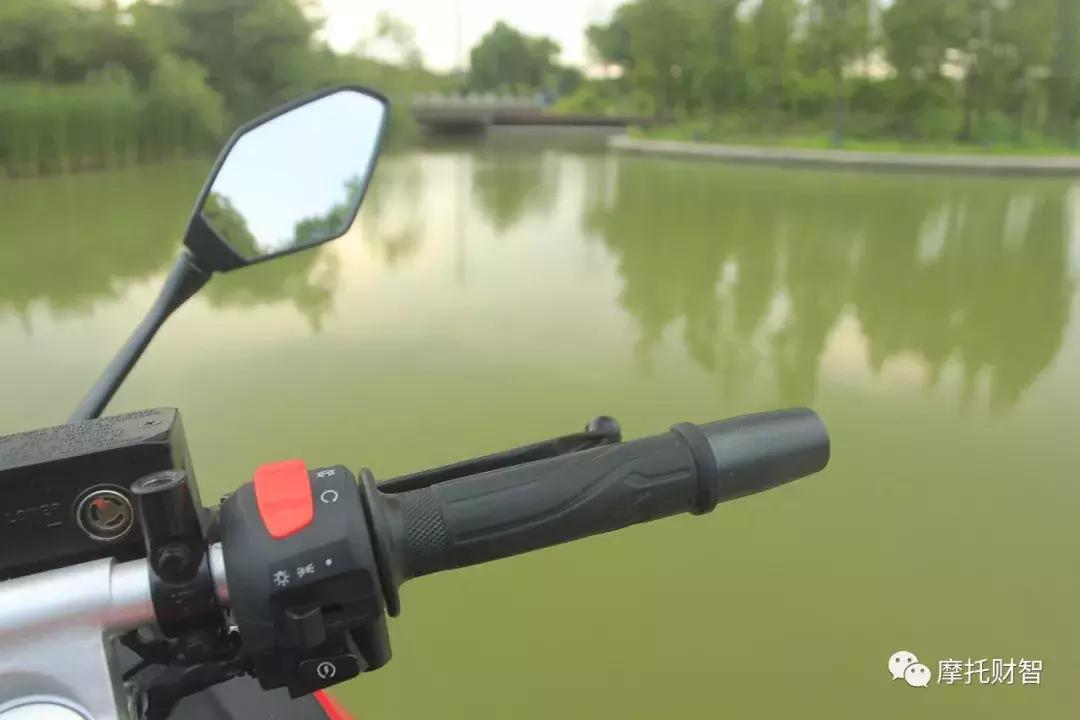 隆鑫无极300rr最高跑到80码,隆鑫300rr跑车版图片