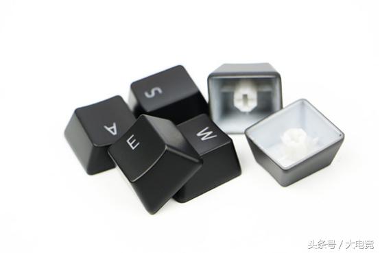 雷蛇光蛛键盘评测,雷蛇键盘猎魂光蛛精英版测评